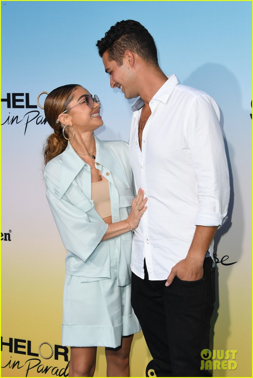 sarah hyland waited to have sex with wells adams 154644312