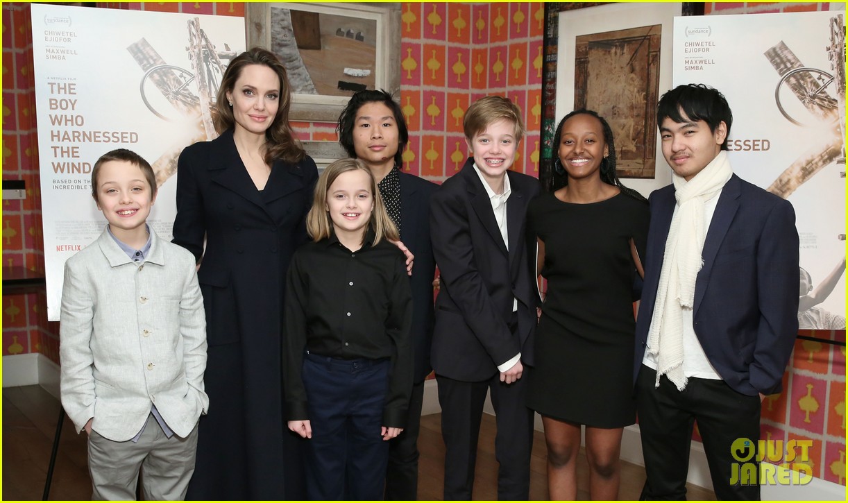 angelina jolie gushes over her kids 024651573