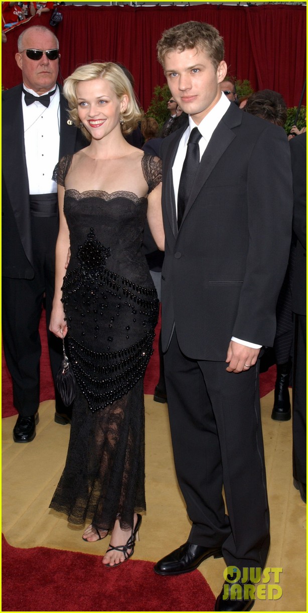 Reese Witherspoon & Ryan Phillippe Reunite to Celebrate Their Son