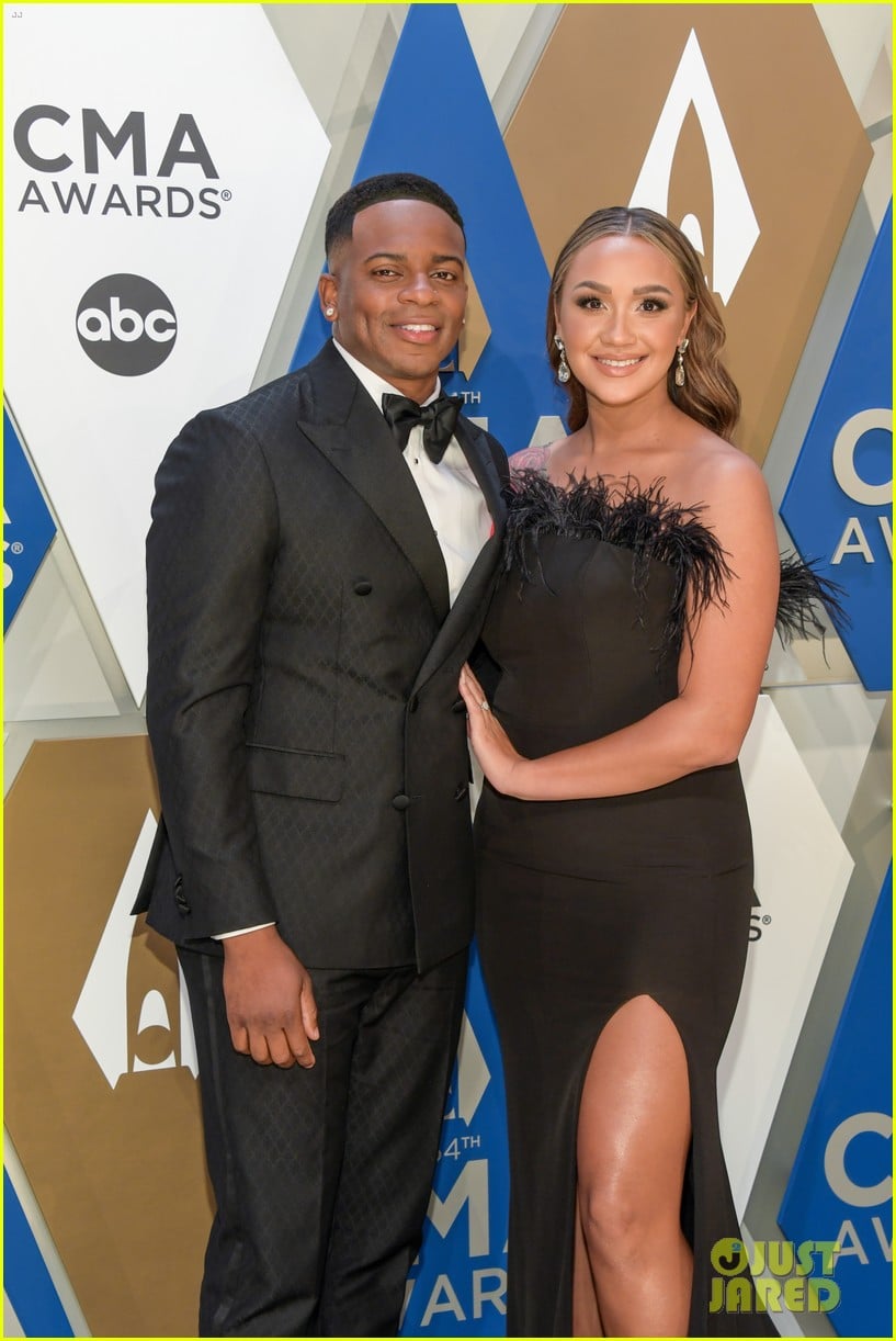 jimmie allen wife alexis welcome a baby girl 024667246