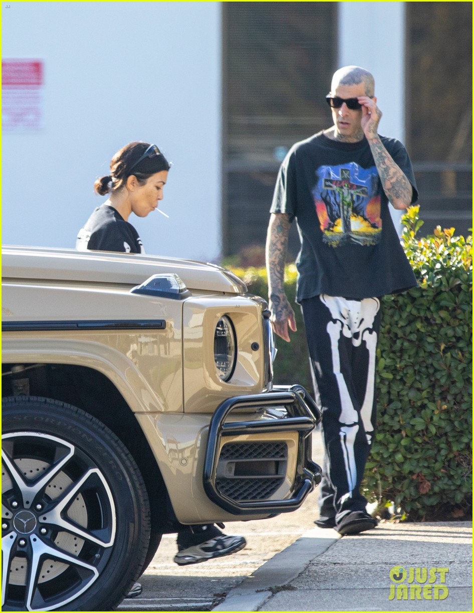 Kourtney Kardashian Visits Music Studio in L.A. with Fiance Travis