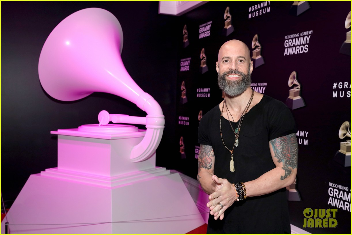 chris daughtry mourns death of daughter hannah 094659531