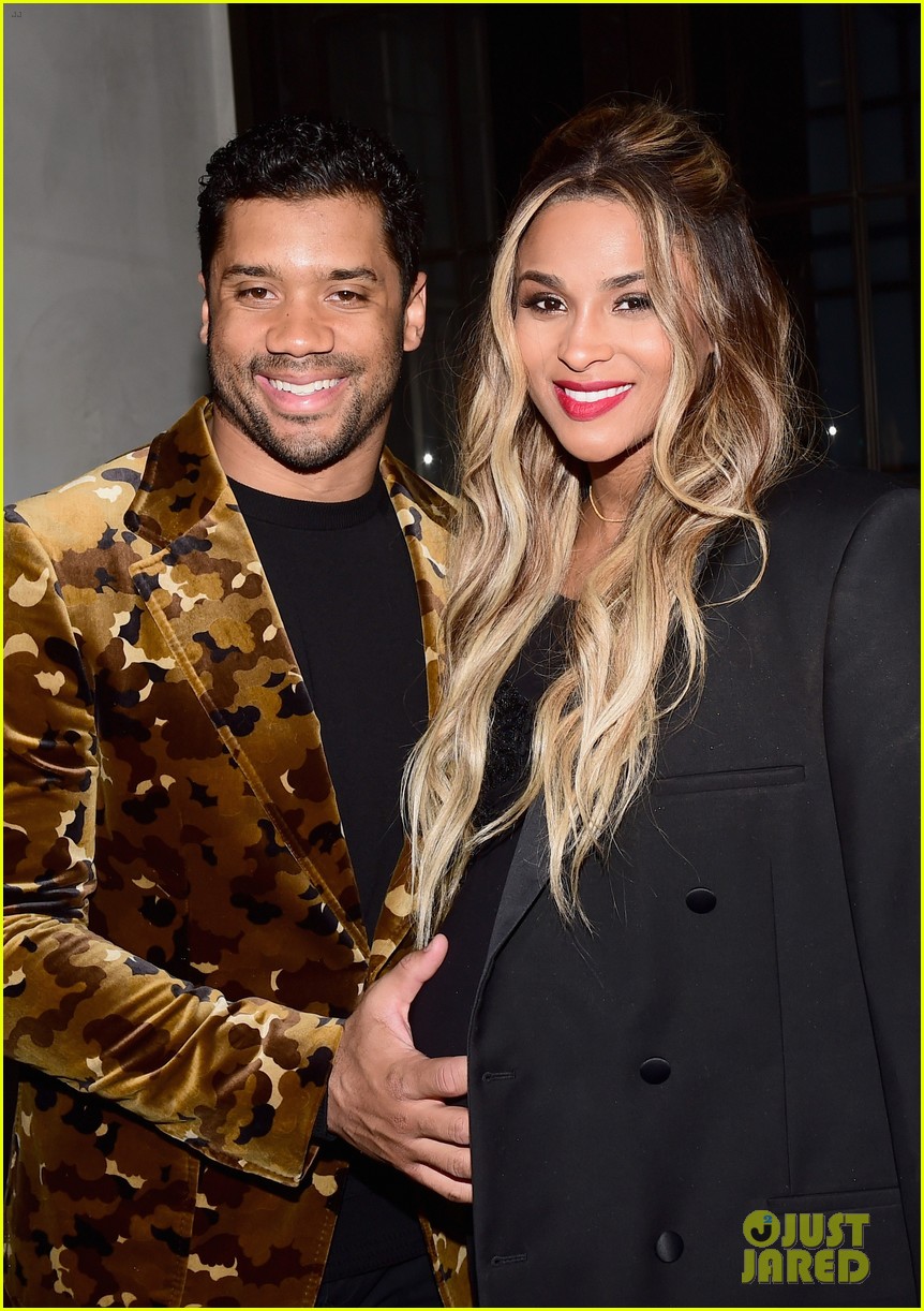 Ciara Shares a Sweet Message for Husband Russell Wilson on His 33rd(02)