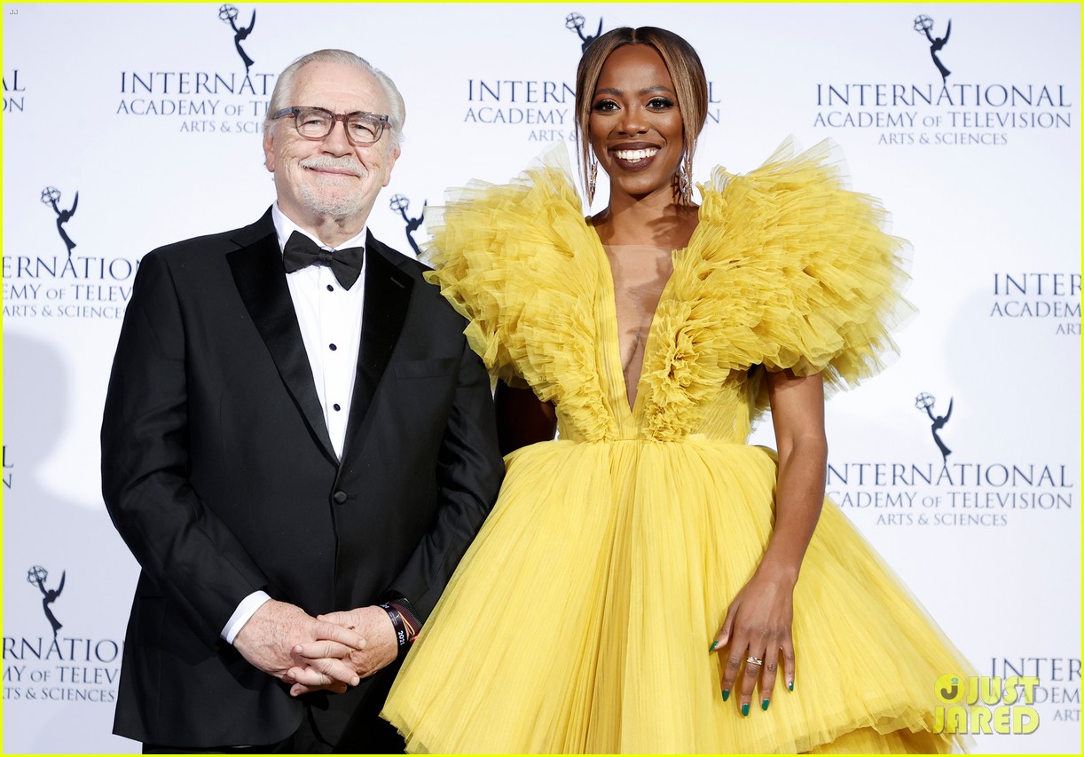 Joshua Jackson, Yvonne Orji, & More Stars Attend the International Emmy