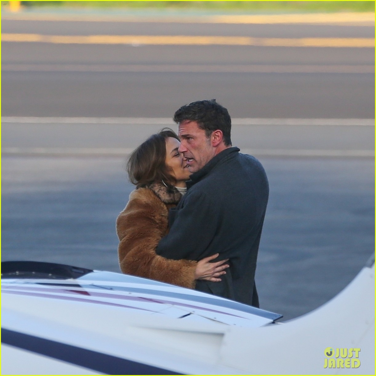 Jennifer Lopez Gets Kisses From Ben Affleck Ahead Of Her Flight Out Of