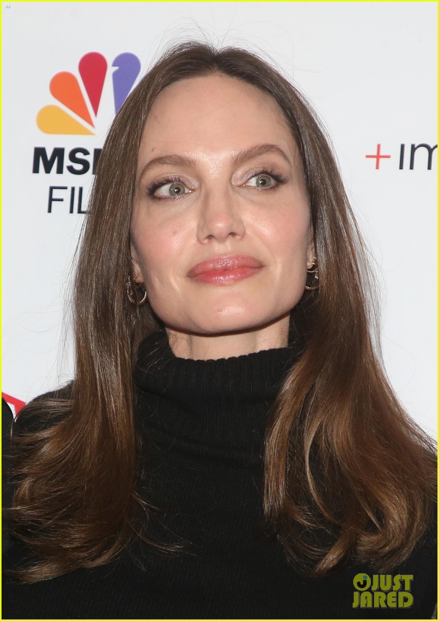 angelina jolie with shiloh pax at jr documentary premiere 25