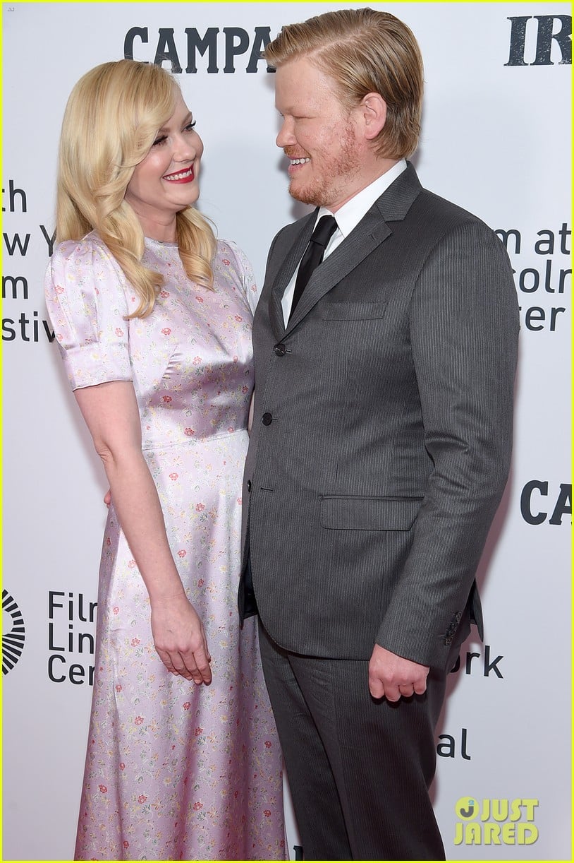 Kirsten Dunst Reveals When She & Fiance Jesse Plemons Plan on Getting