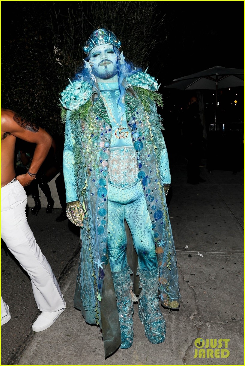 adam lambert goes as king of the sea for halloween party 034653408