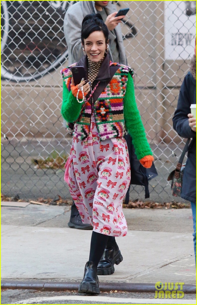 lily allen sports colorful look in nyc 014667668