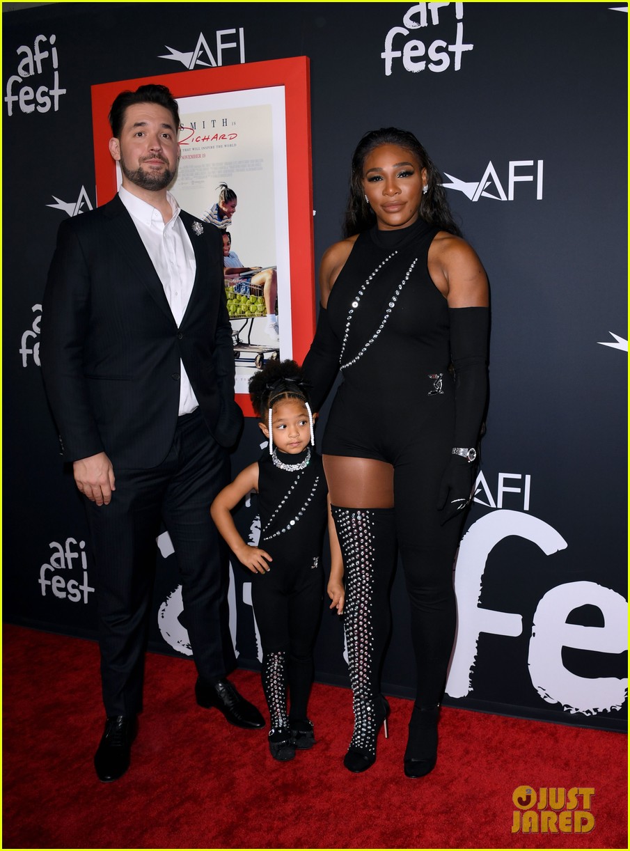 serena williams joined by alexis ohanian olympia at king richard premiere 124660353