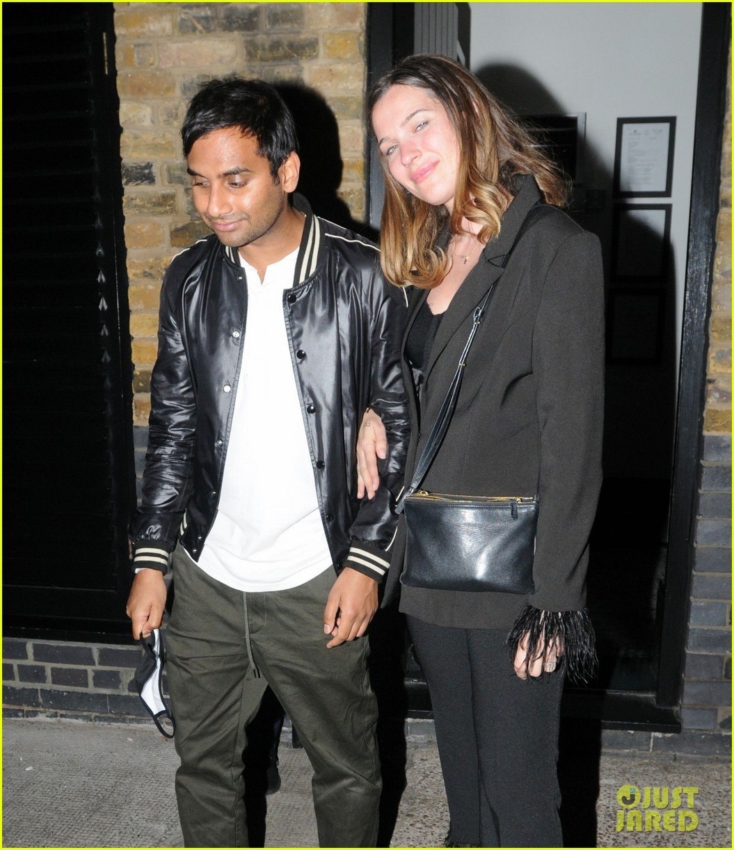 Aziz Ansari is Engaged to Girlfriend Serena Campbell!: Photo 4671525
