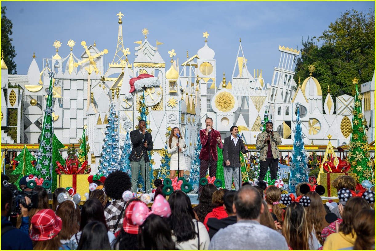 whos hosting performing at disney parks magical christmas day parade 334682751