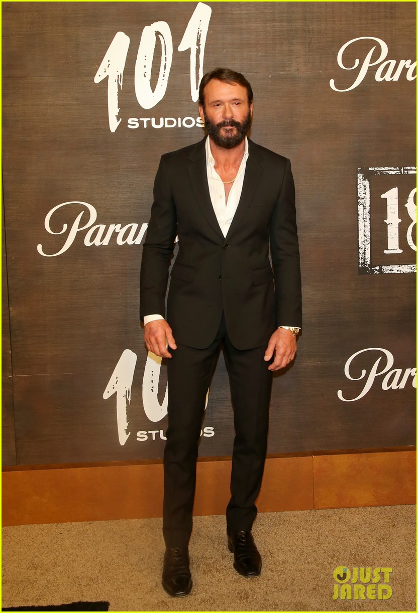 LaMonica Garrett Says Tim McGraw Sings on the Set of Their New Show