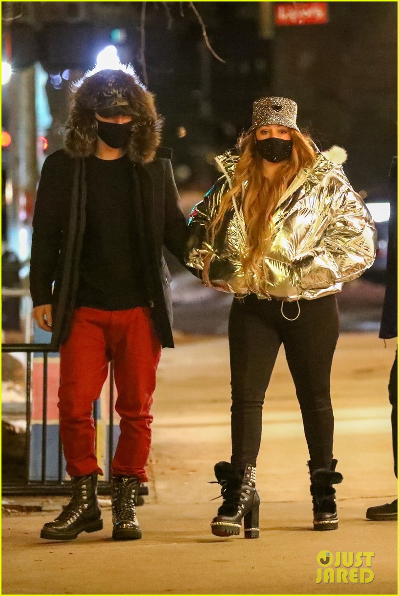 Mariah Carey & Boyfriend Bryan Tanaka Bundle Up for Romantic Stroll