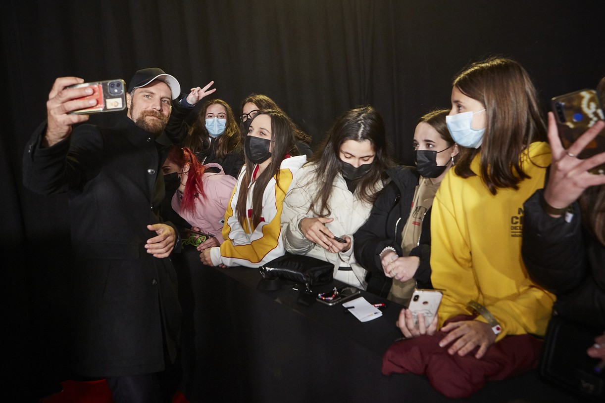 &lsquo;Money Heist&rsquo; Cast Gather For Final Season Launch in Madrid - See All