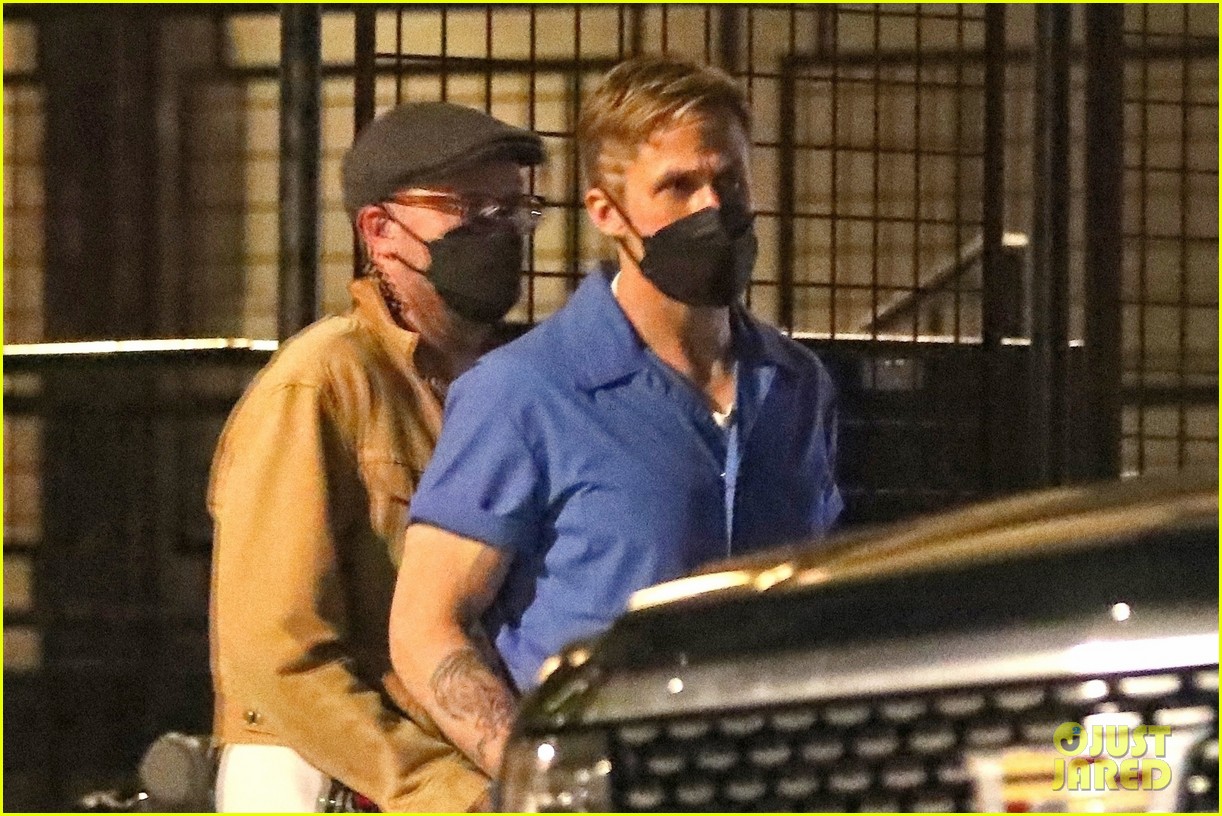 Ryan Gosling Wears a Prison Jumpsuit While Filming for 'The Gray Man ...