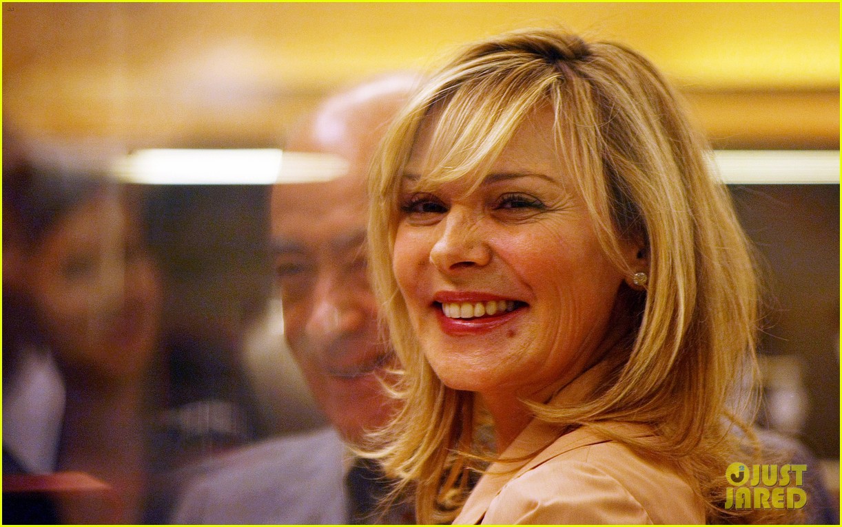 samantha jones absence explained in and just like that premiere 244675831