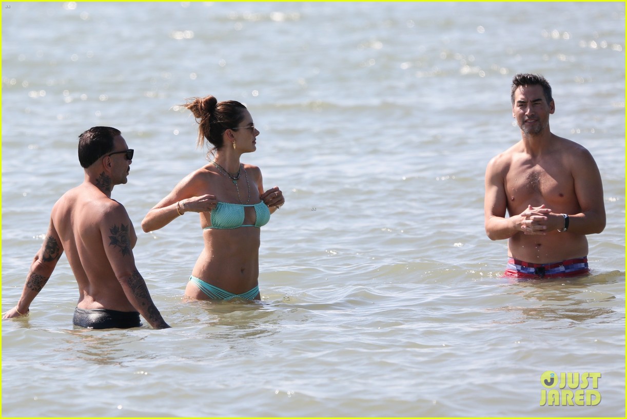 alessandra ambrosio richard lee show off some cute pda at the beach 794685761