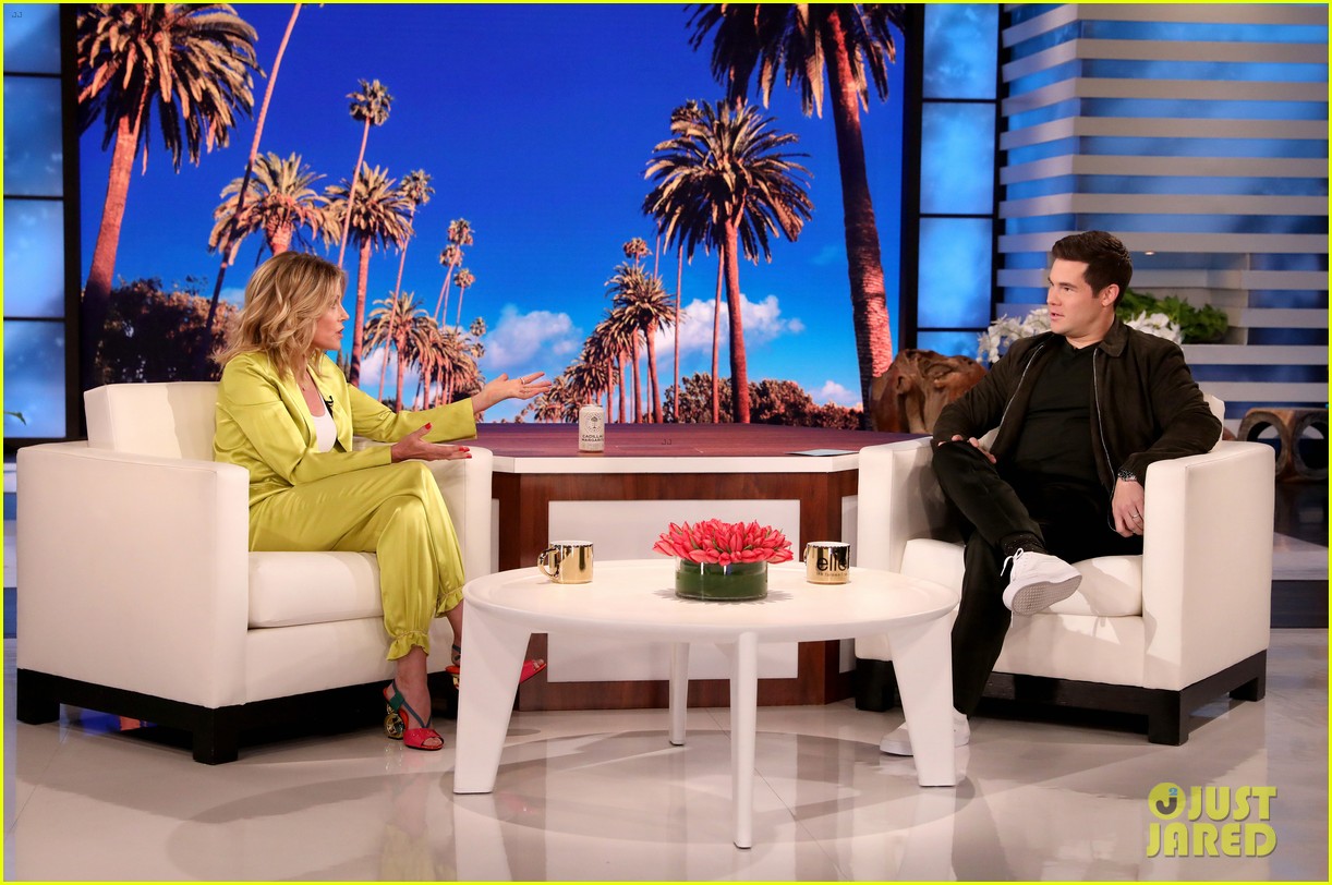 Julie Bowen Reveals The Star She Would Come Out of Dating Retirement