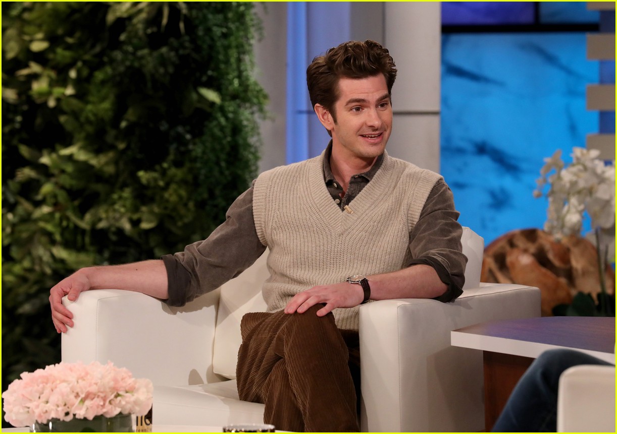 andrew garfield reveals the people who knew about spider man cameo 034694123