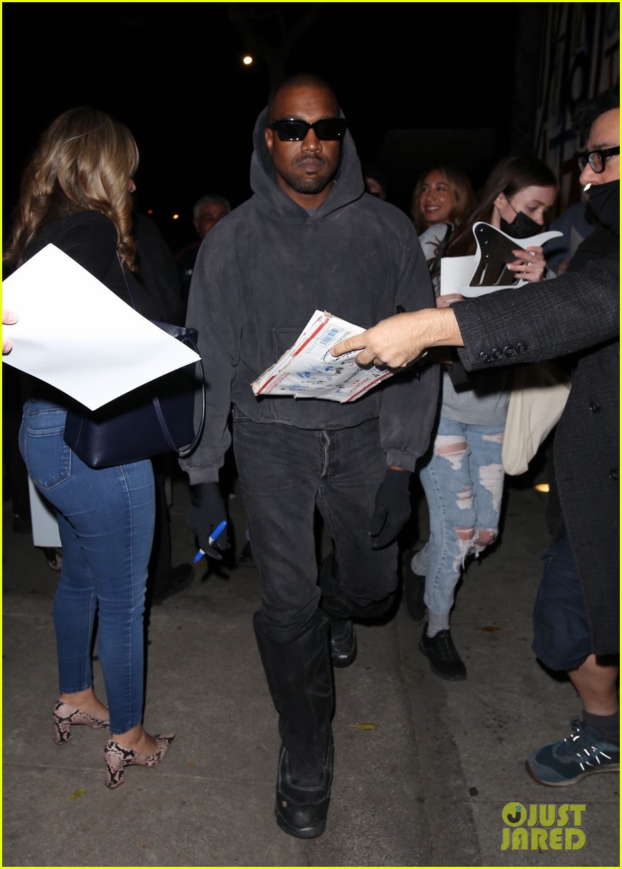 kanye west out at craigs 134688769