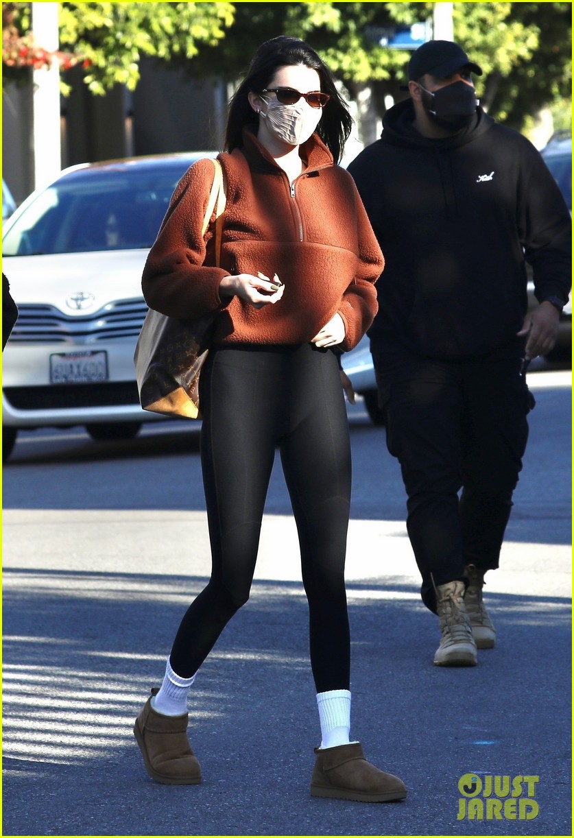 Kendall Jenner in Spandex - Leaving a Yoga Studio in Hollywood 3