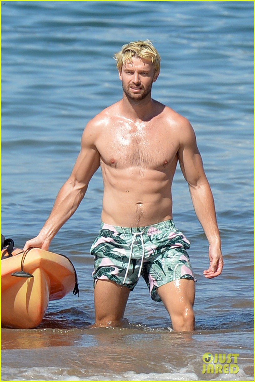 patrick schwarzenegger shows off fit physique in hawaii 024691073
