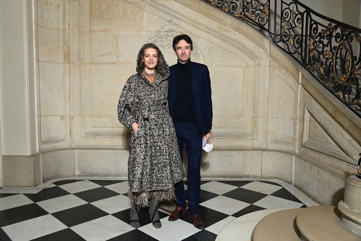 Rosamund Pike & Claire Foy Show Off Edgy Styles At Dior Haute Couture's