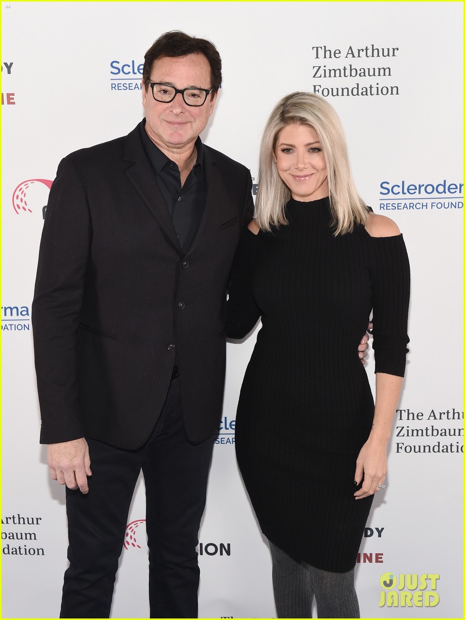 Bob Saget's Wife Kelly Rizzo Mourns 'Sweet Husband' After His Funeral(02)