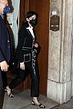 anne hathaway wears chic outfit for night out in rome 05