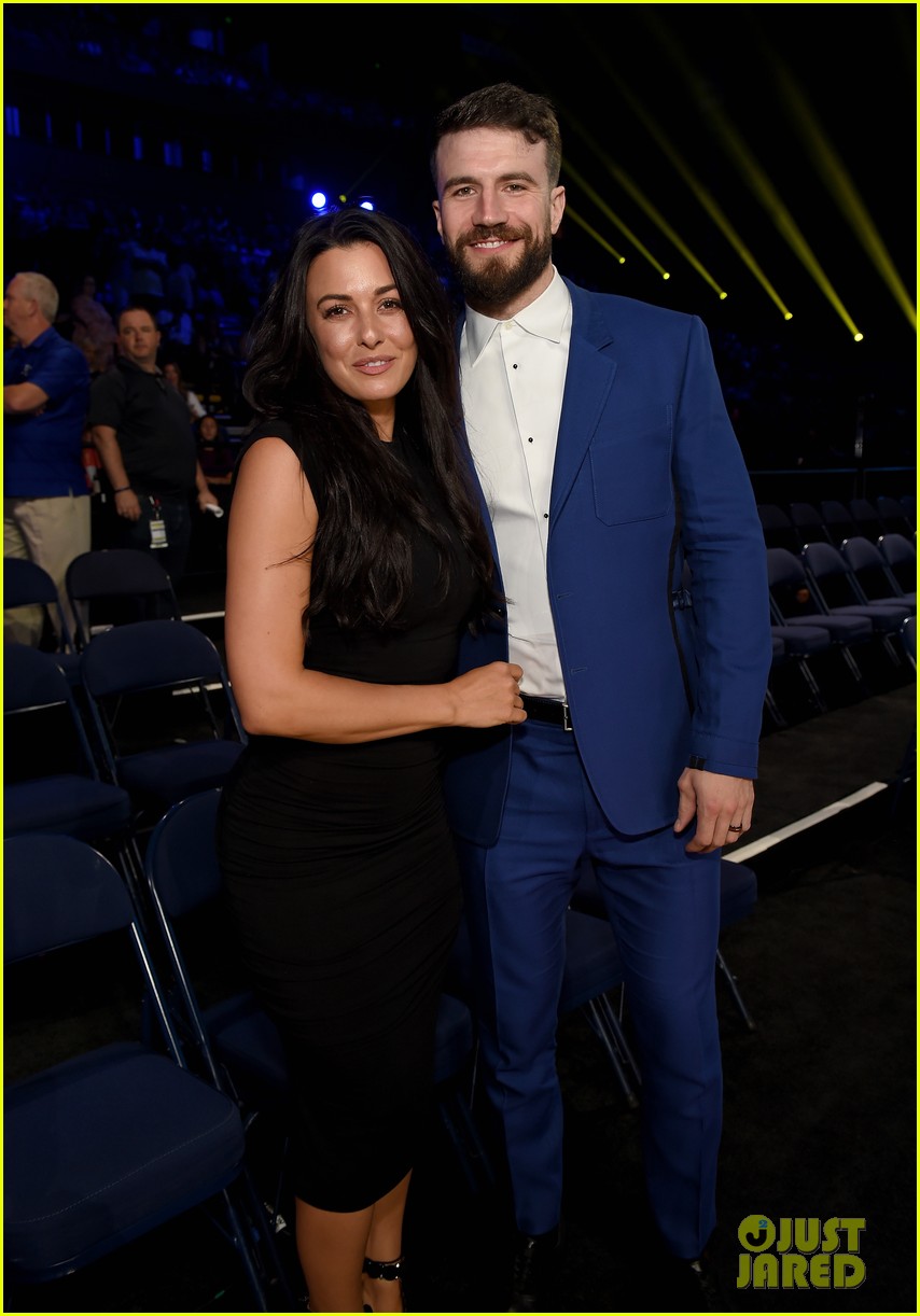 Sam Hunt's Pregnant Wife Hannah Lee Fowler Files for Divorce, Cites