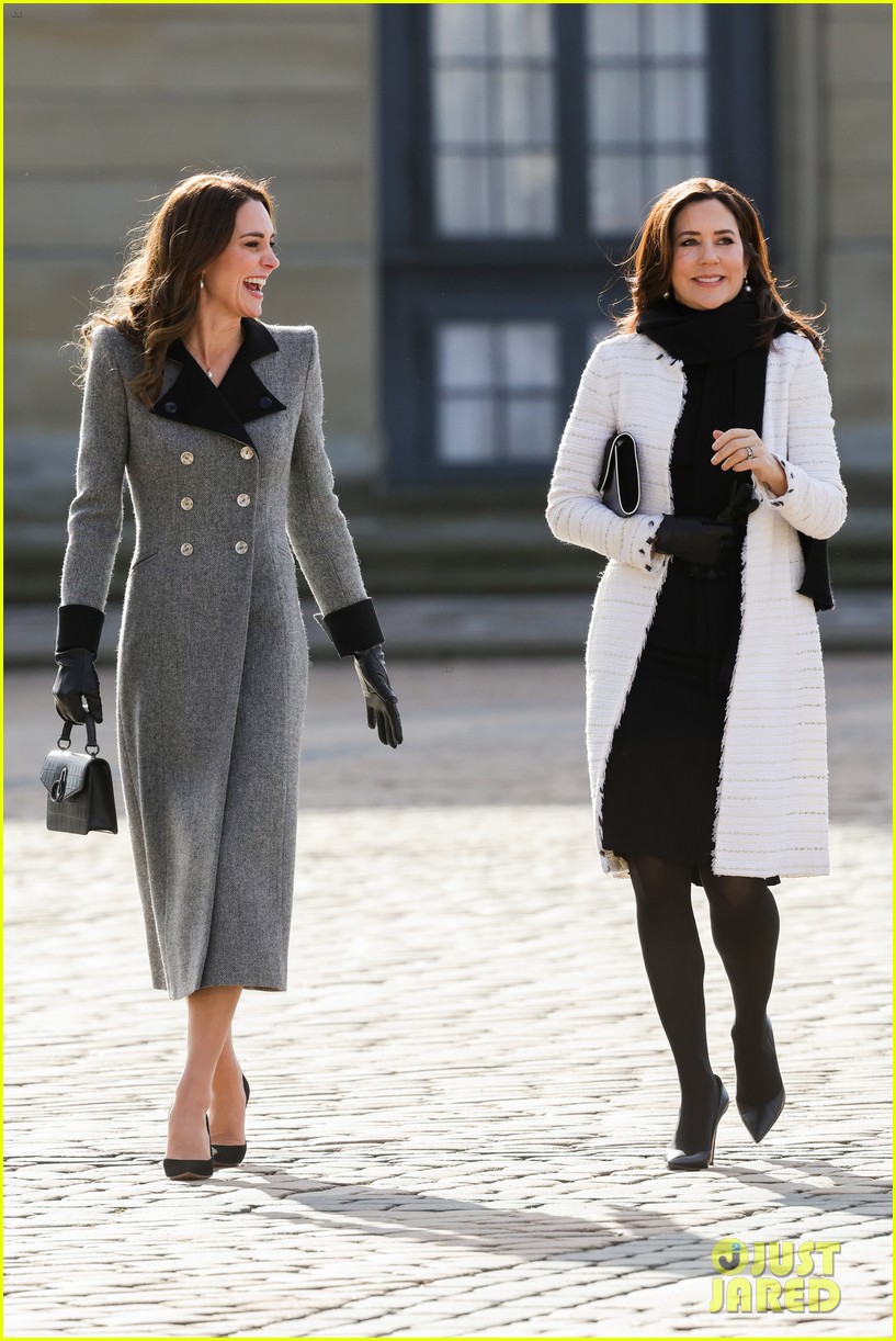 kate middleton meets crown princess mary of denmark 284710210