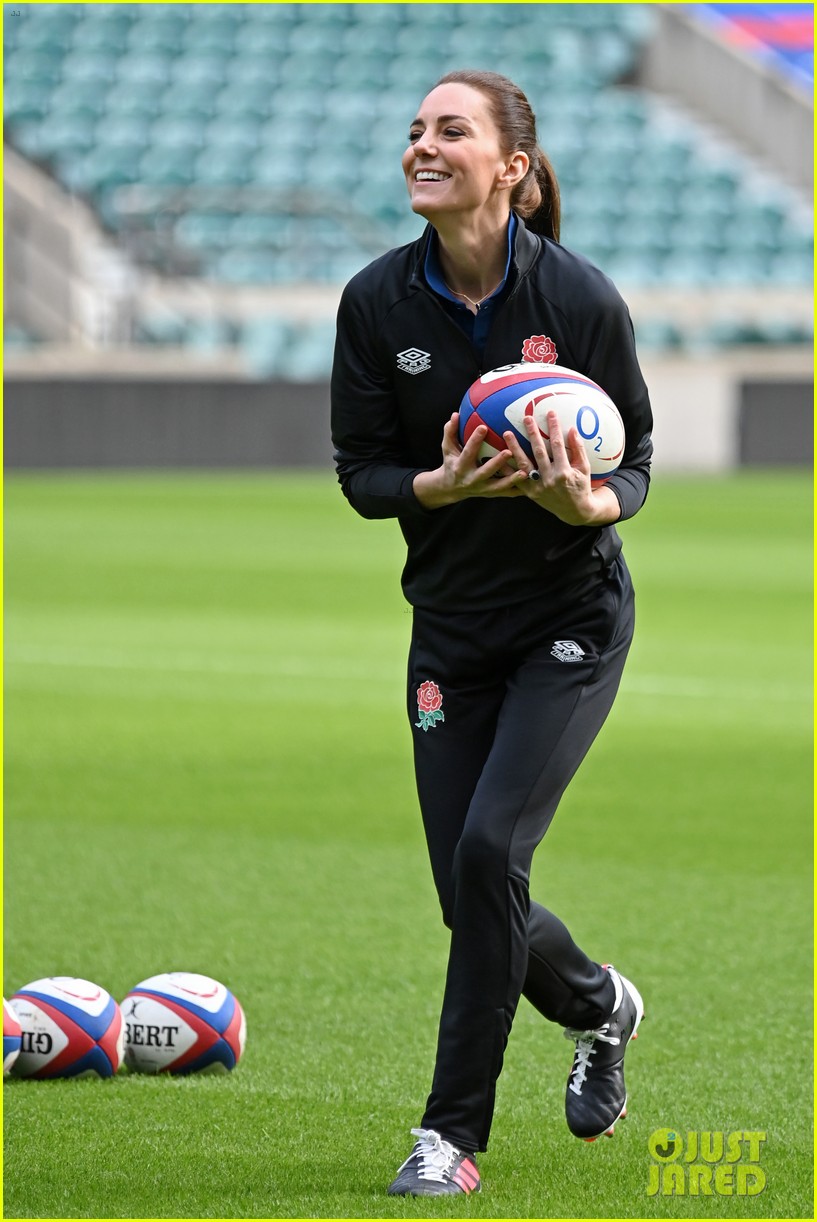kate middleton rugby practice 324697885