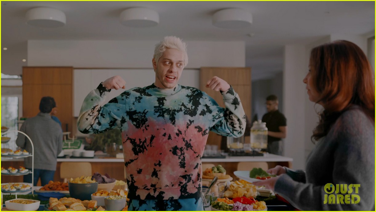 Pete Davidson Helps Hellmann's Tackle Food Waste in Their 2022 Super