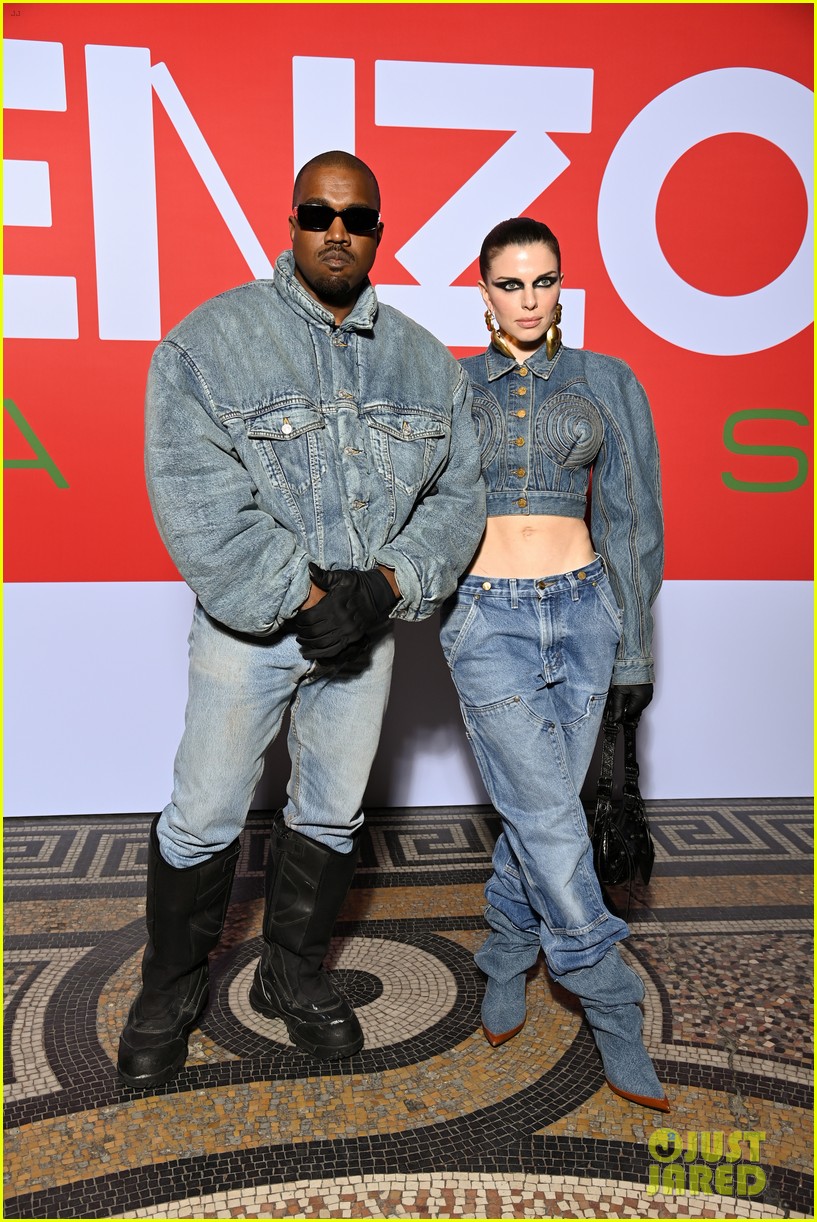 Here's Why Kanye West & Julia Fox's Relationship Has 'Cooled Off(02)