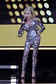 dolly parton jokes about mirrored jumpsuit 09