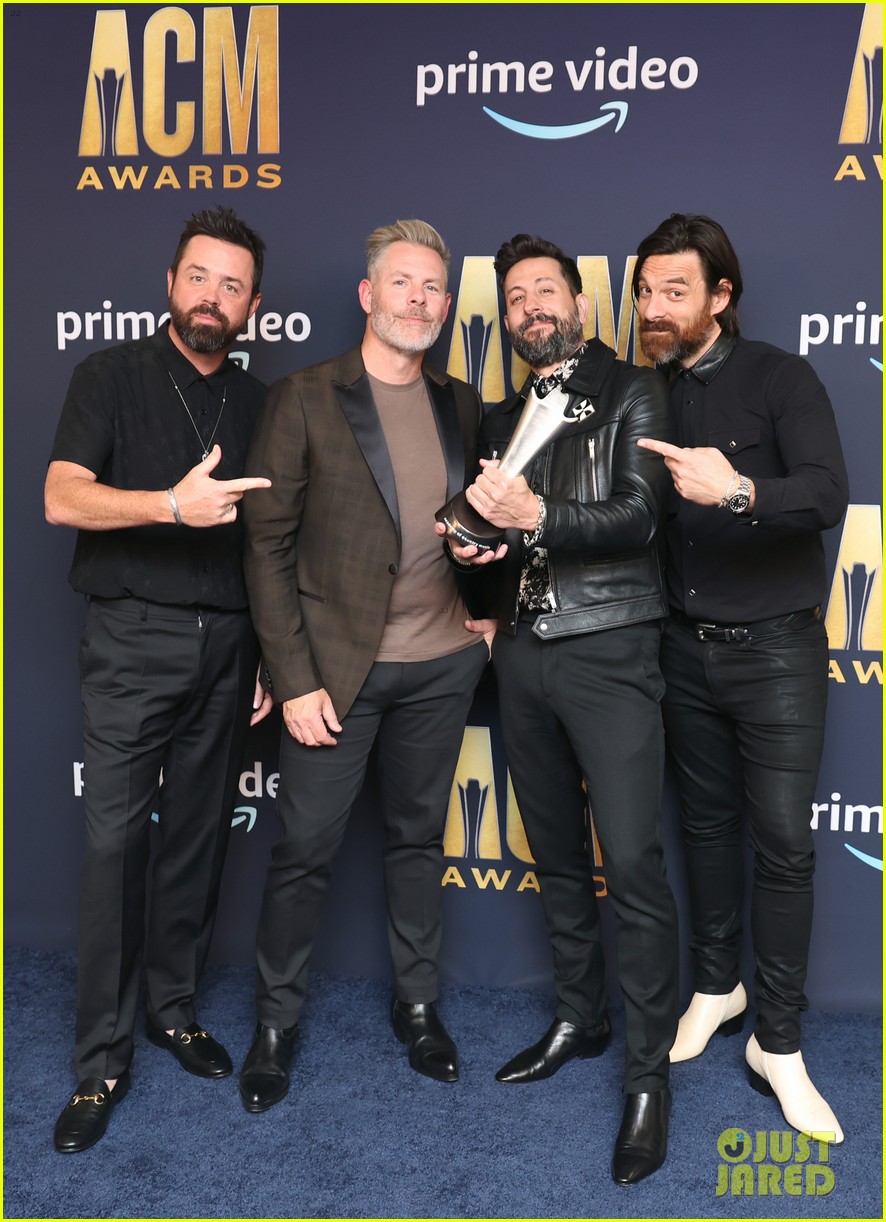 Old Dominion Wins Group of the Year for 5th Year in a Row at ACM Awards