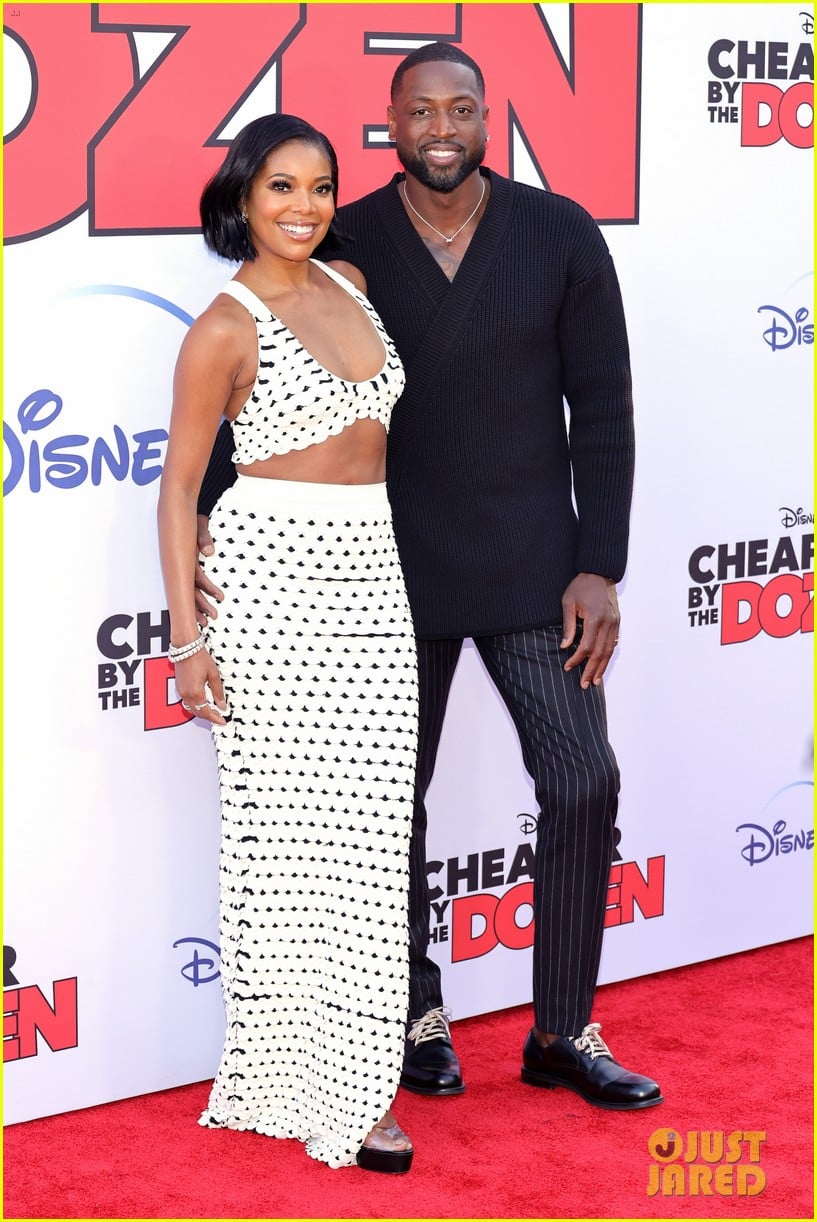 Gabrielle Union & Daughter Kaavia Wear Matching Outfits to 'Cheaper by