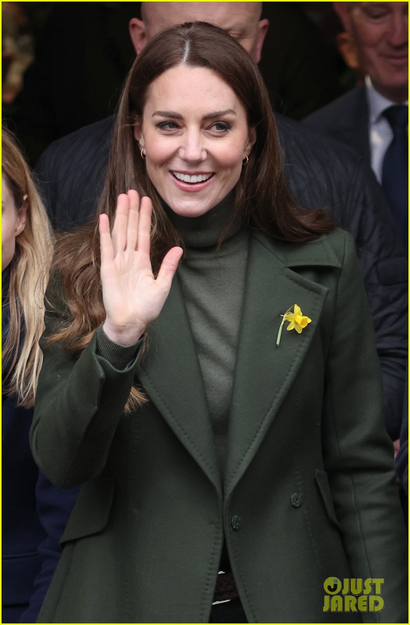 Photo kate william visit wales st davids day 01 Photo 4714298 Just
