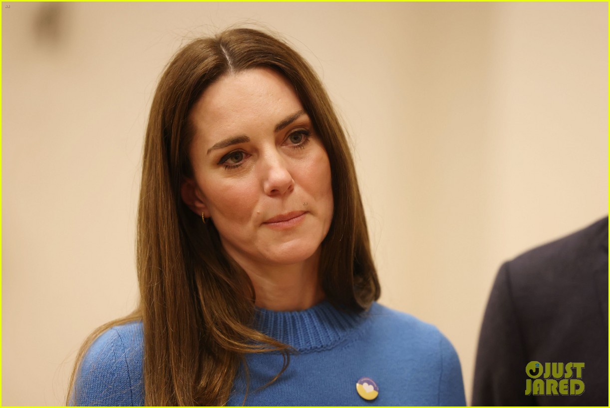 Prince William & Kate Middleton Visit Ukrainian Cultural Centre Amid(02)
