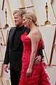 amy schumer kirsten dunst moment at oscars 14