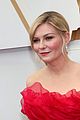 amy schumer kirsten dunst moment at oscars 15