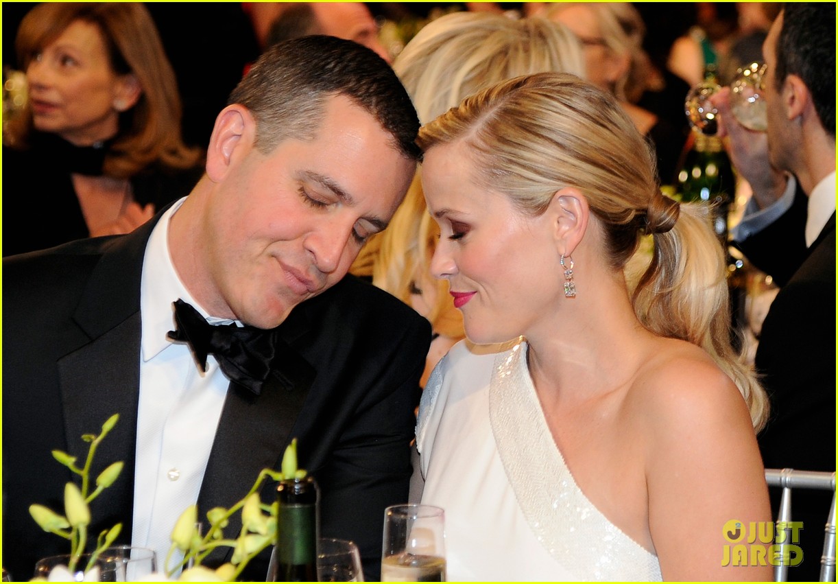 Reese Witherspoon Celebrates 11th Wedding Anniversary with Husband Jim