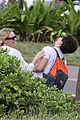 kate bosworth justin long flaunt cute pda in new photos from hawaii trip 12