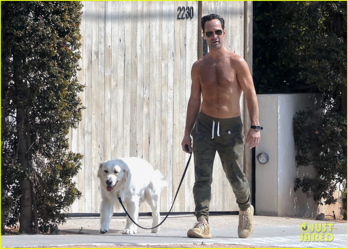 Chris Diamantopoulos Spotted Going Shirtless Amid His Exciting Casting