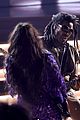 her performs with lenny kravitz travis barker at grammys 20