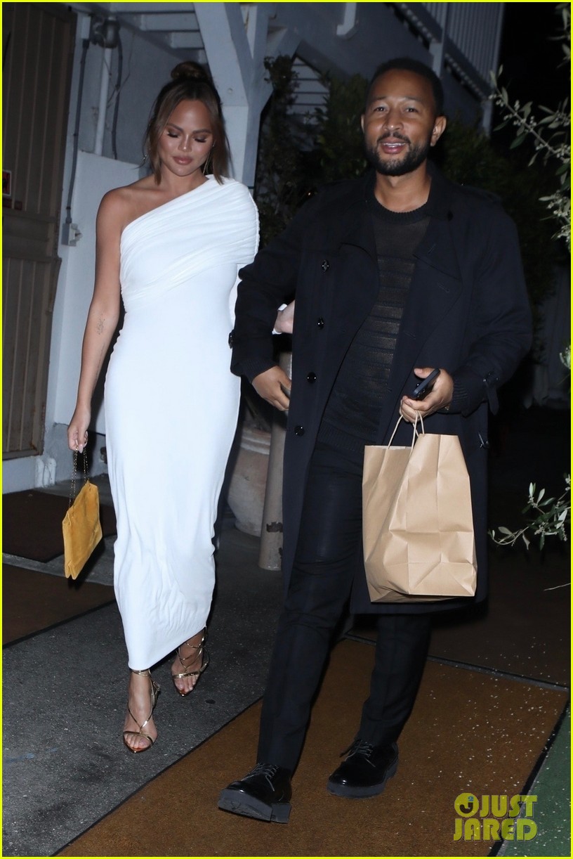 John Legend & Chrissy Teigen Enjoy a Romantic Date Night in Santa
