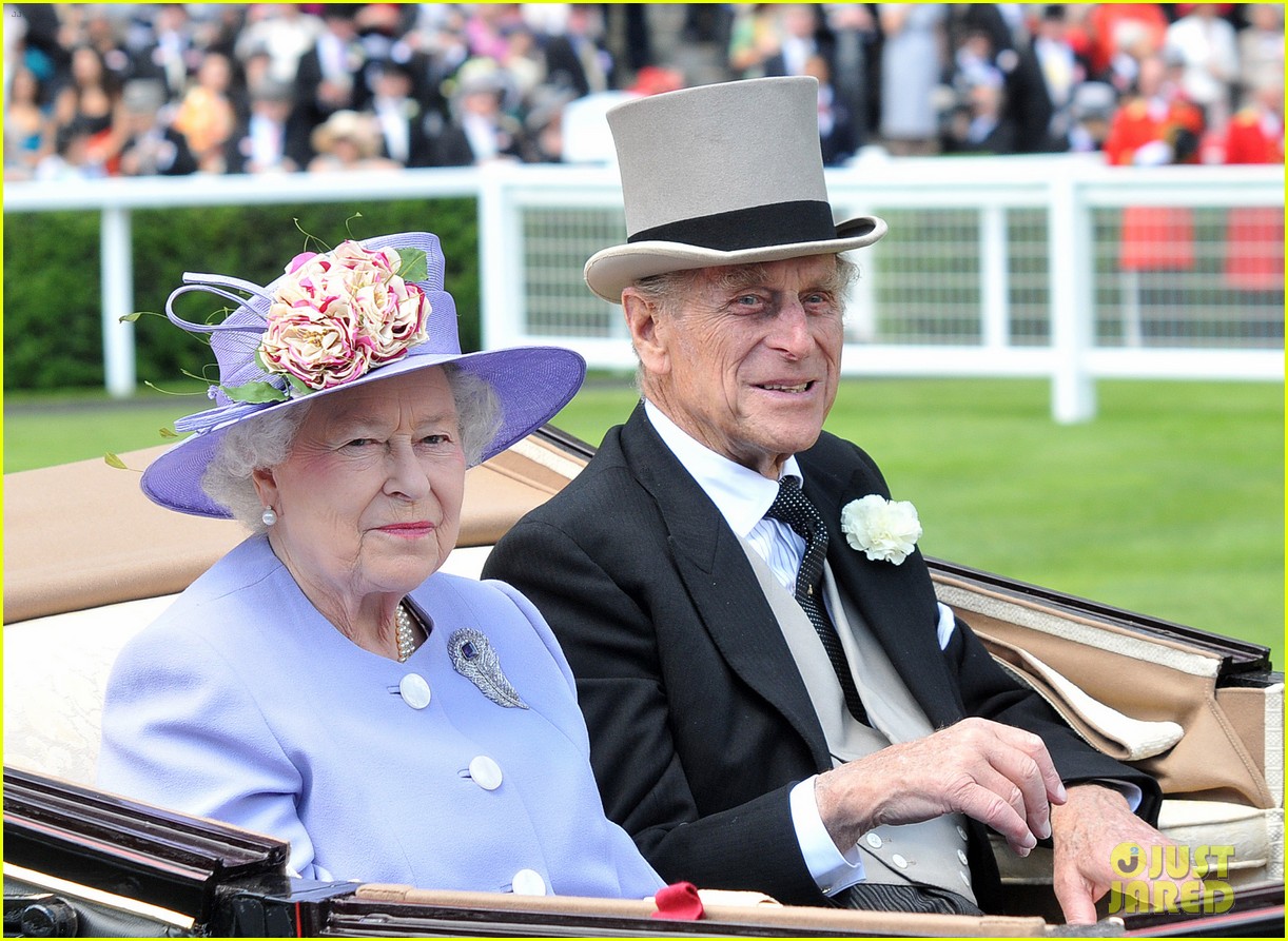 Queen Elizabeth Marks First Anniversary of Husband Prince Philip's
