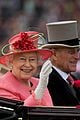 queen elizabeth honors prince philip on death anniversary 04