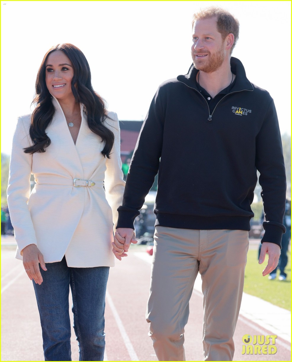 Prince Harry & Meghan Markle Might Participate In Queen Elizabeth's